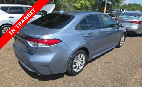 More photos of 2022 Toyota Corolla LE at Auto Boutique Texas, TX
