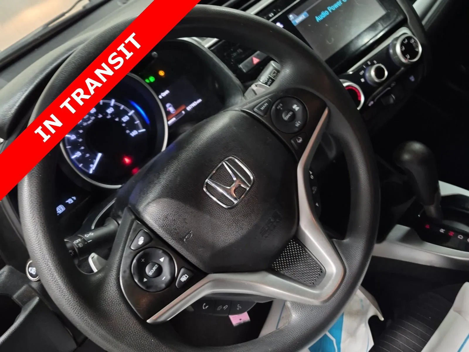 Honda Fit photo 6