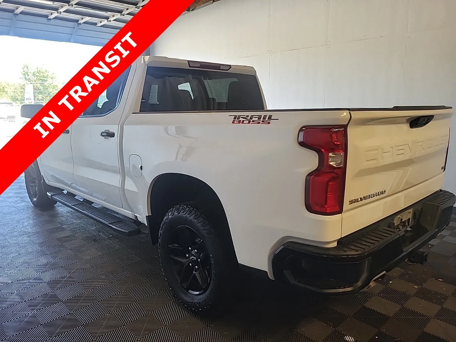 Chevrolet Silverado photo 4