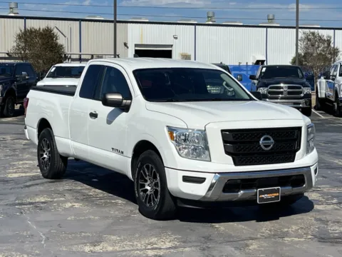 Another view of 2022 Nissan Titan SV for sale in Alvin, TX at Auto Boutique Texas
