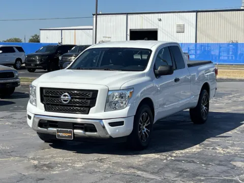 Photos of 2022 Nissan Titan SV for sale in Alvin, TX at Auto Boutique Texas
