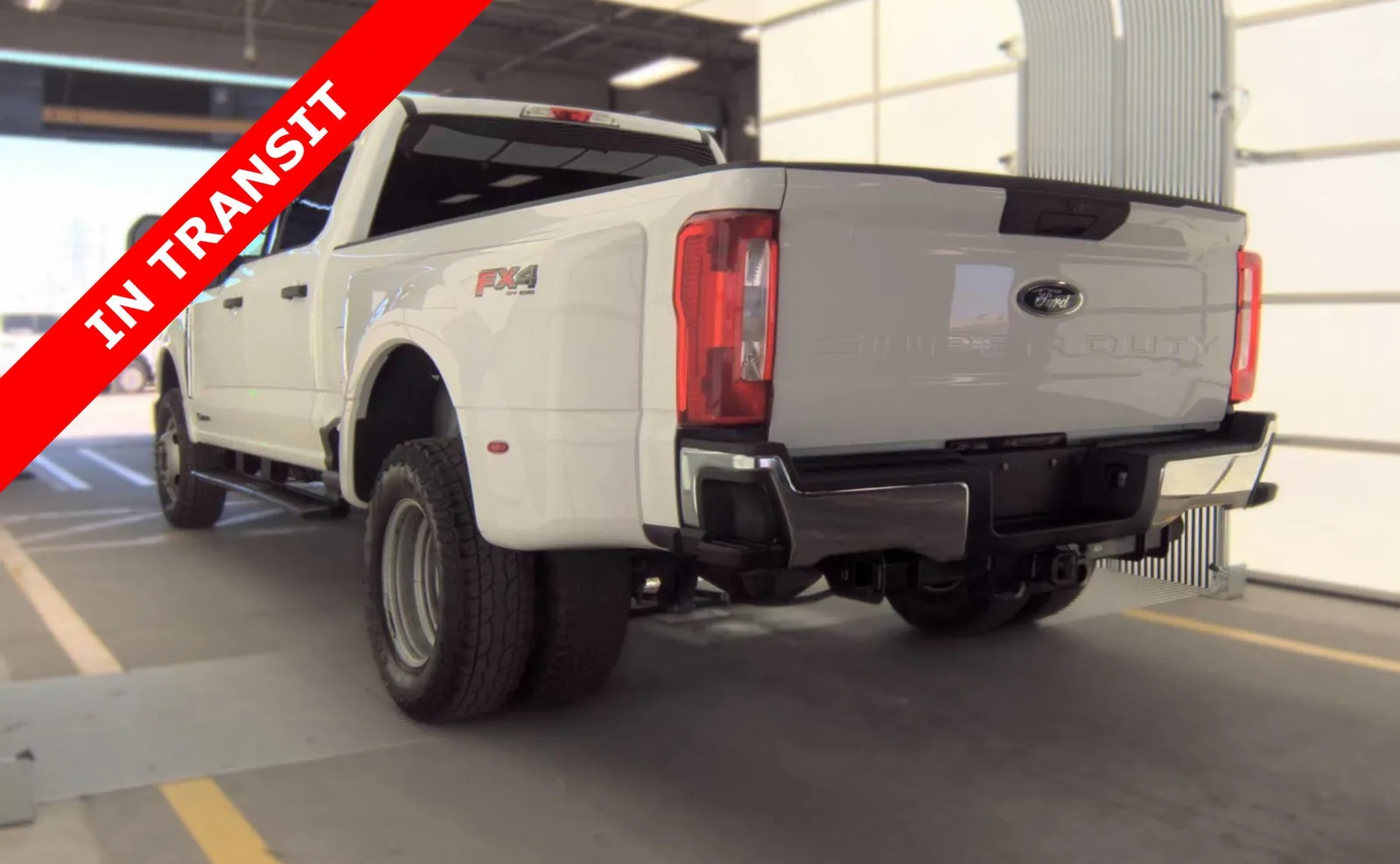 Ford F-350 photo 4