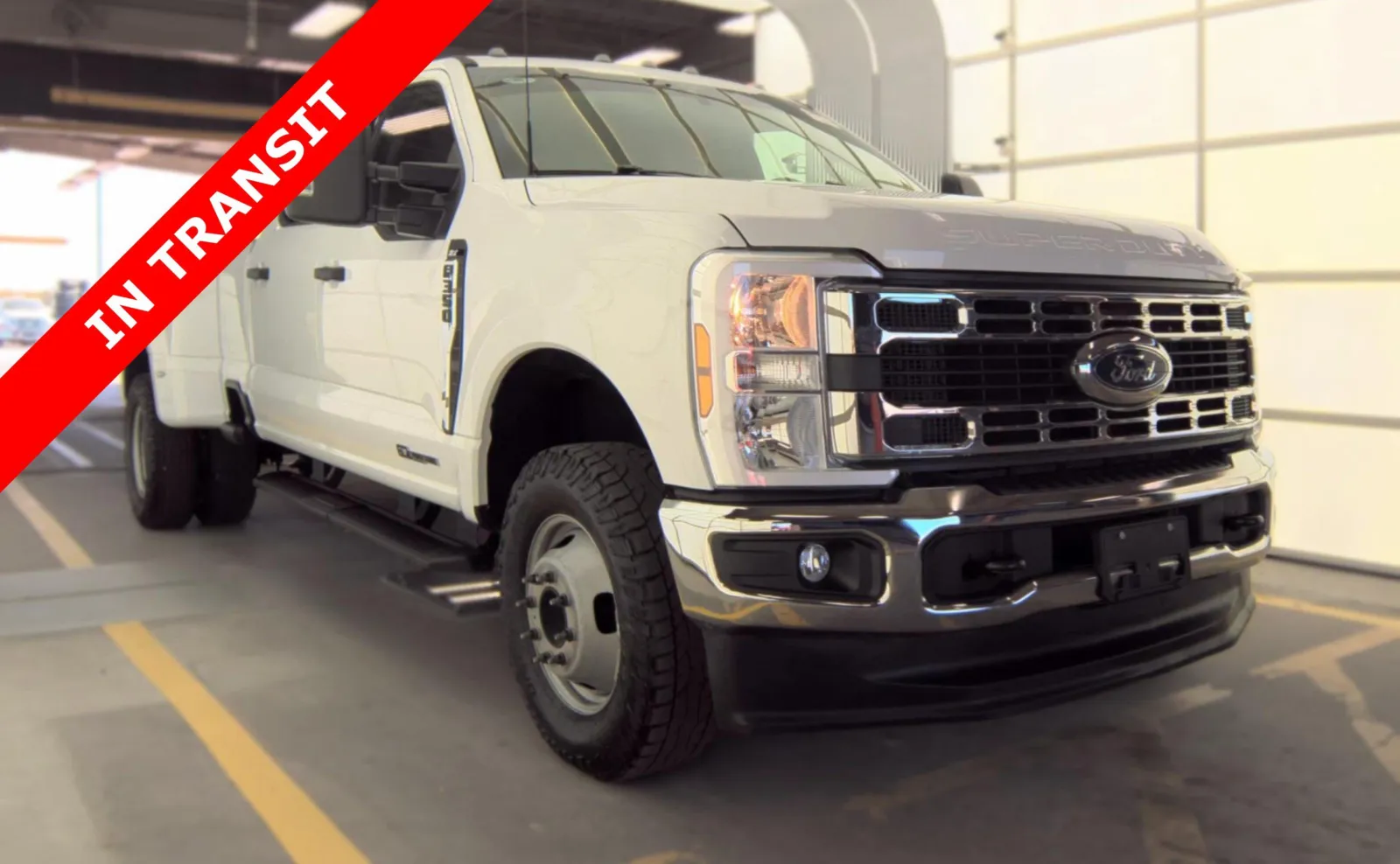 Ford F-350 photo 3