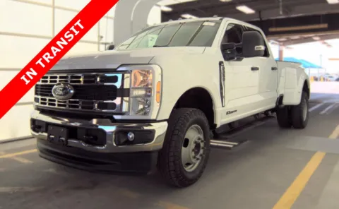 White 2025 Ford Super Duty F-350 DRW XLT for sale in Alvin, TX