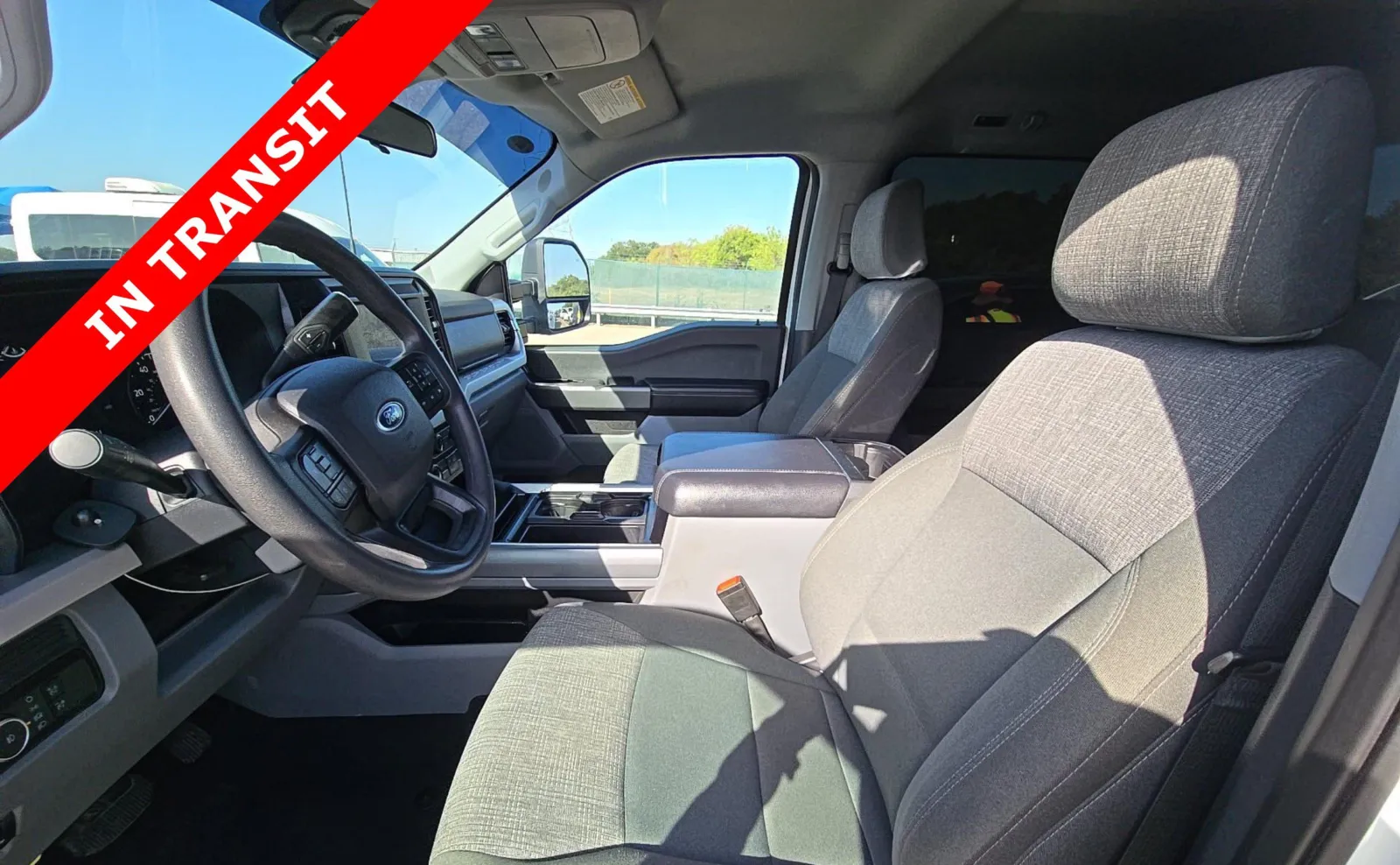 Ford F-350 photo 6