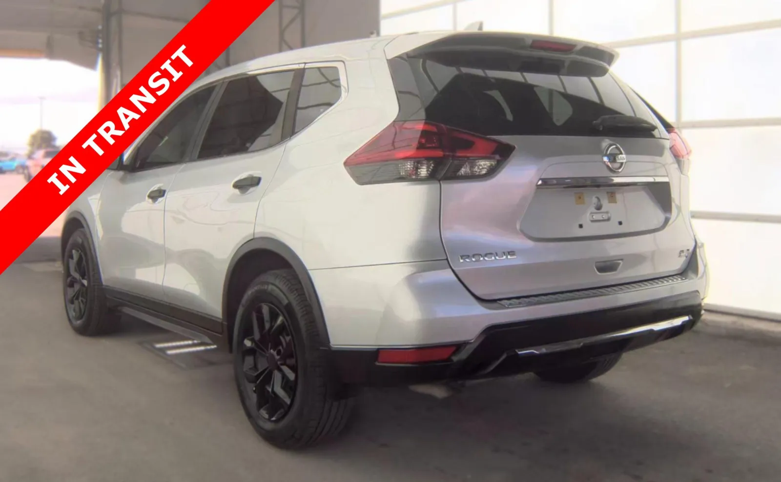 Nissan Rogue photo 3