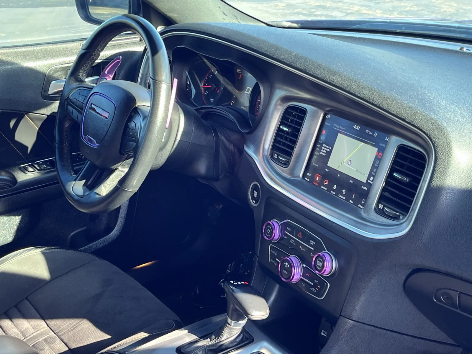 Dodge Charger photo 18