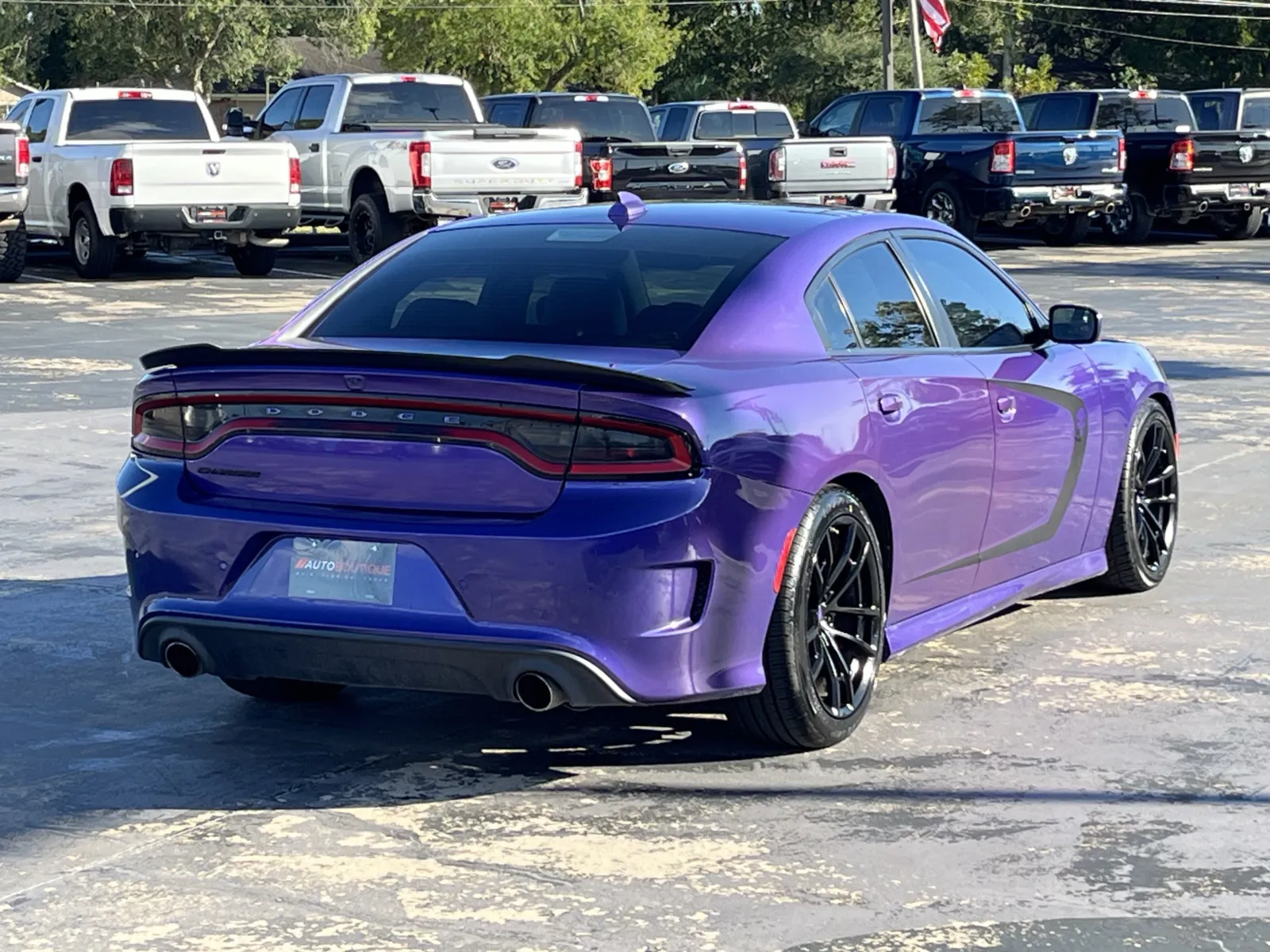 Dodge Charger photo 10