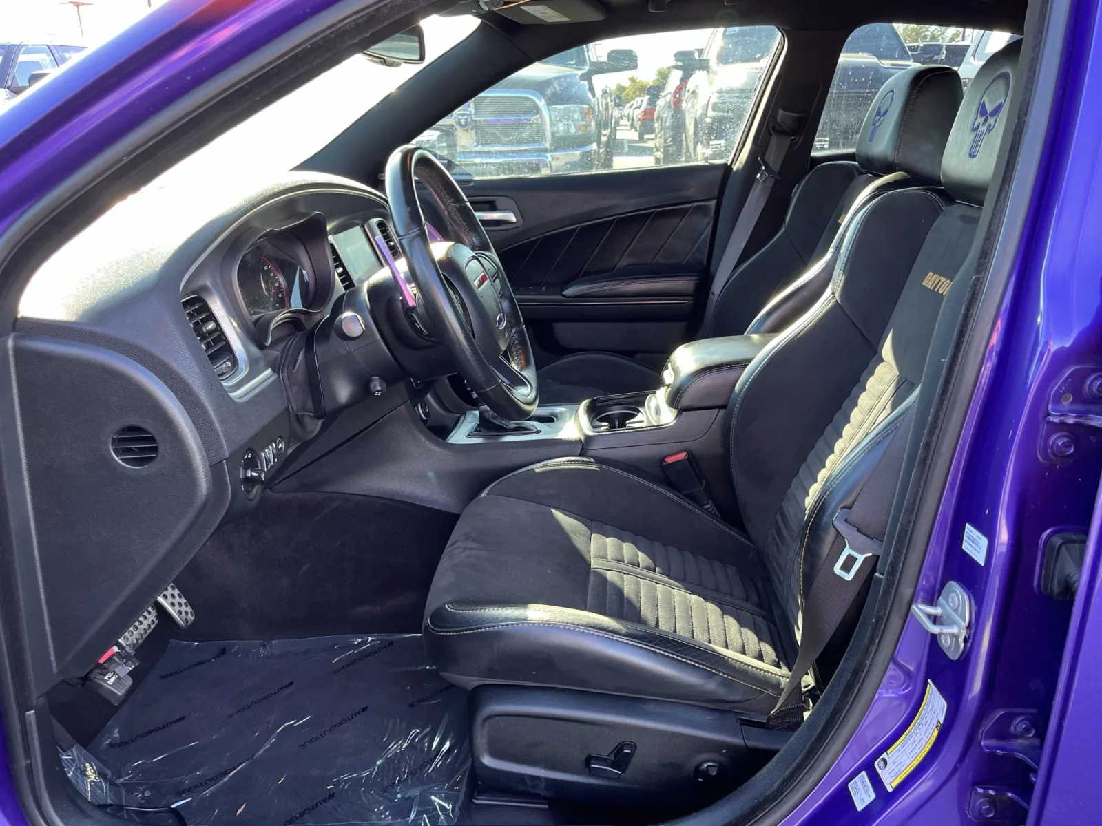 Dodge Charger photo 29