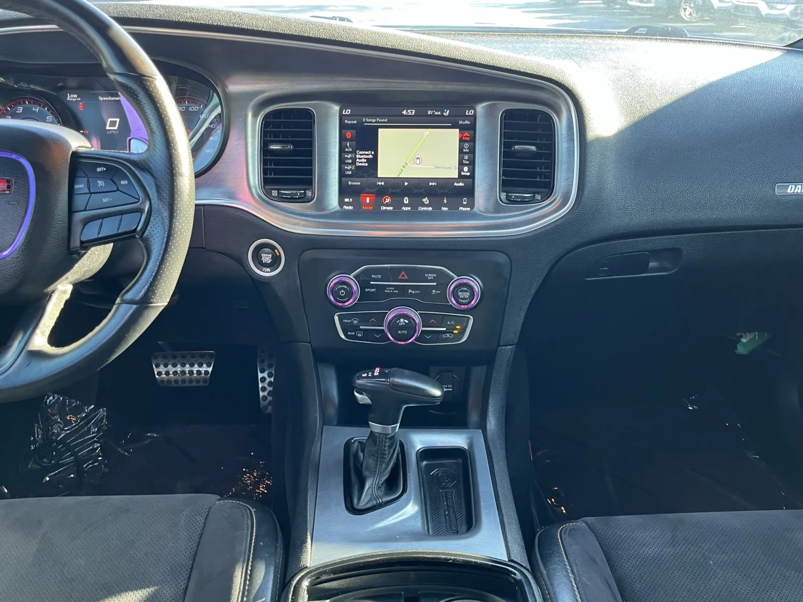 Dodge Charger photo 26