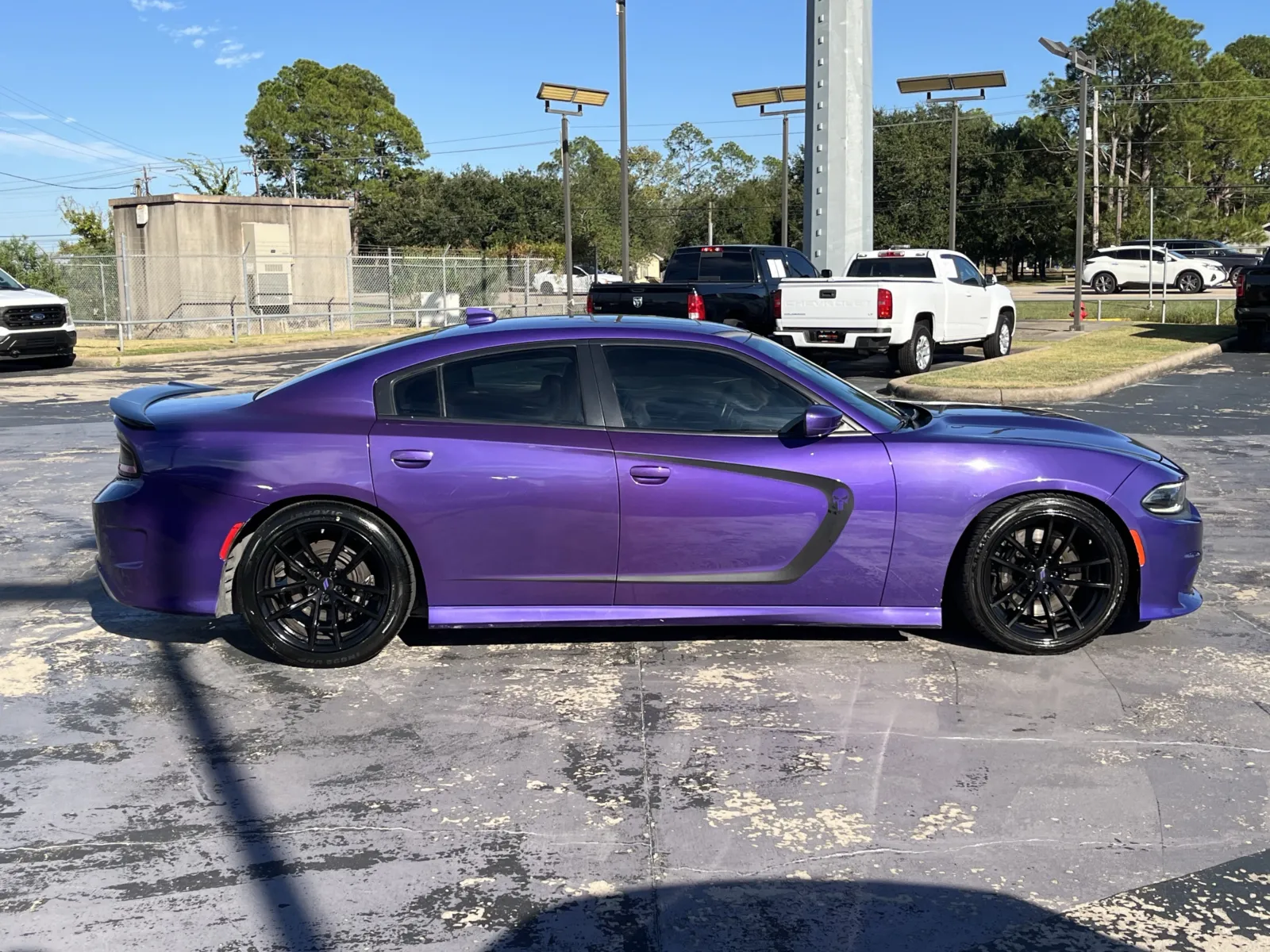 Dodge Charger photo 12