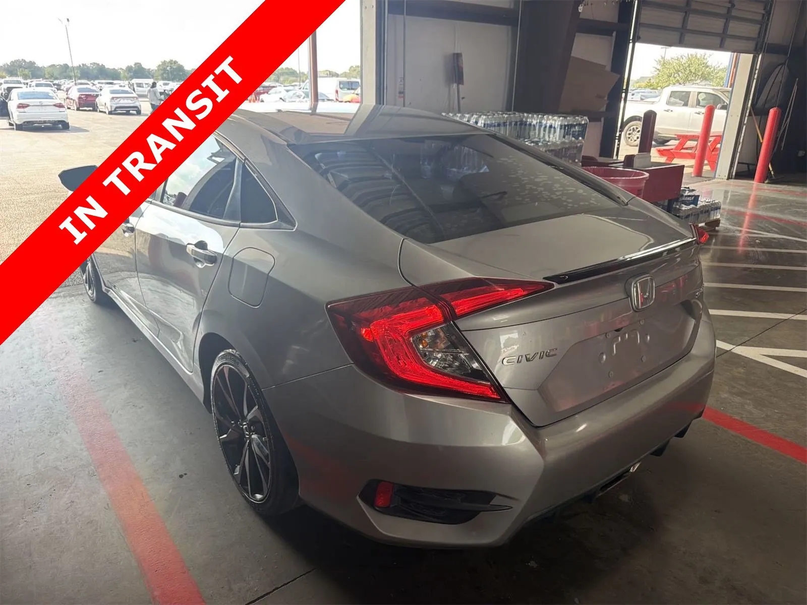 Honda Civic photo 3
