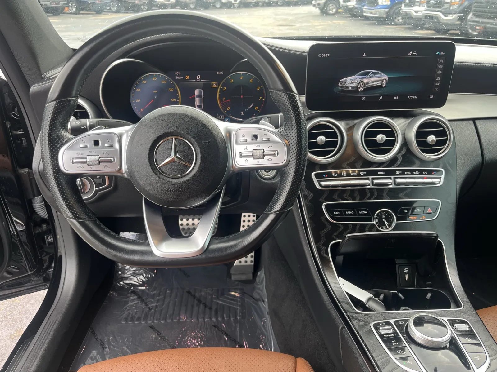 Mercedes-Benz C-Class photo 15
