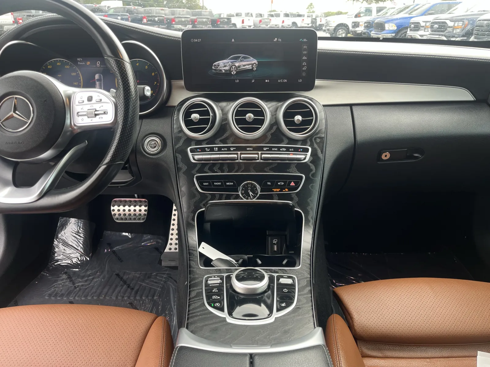 Mercedes-Benz C-Class photo 22