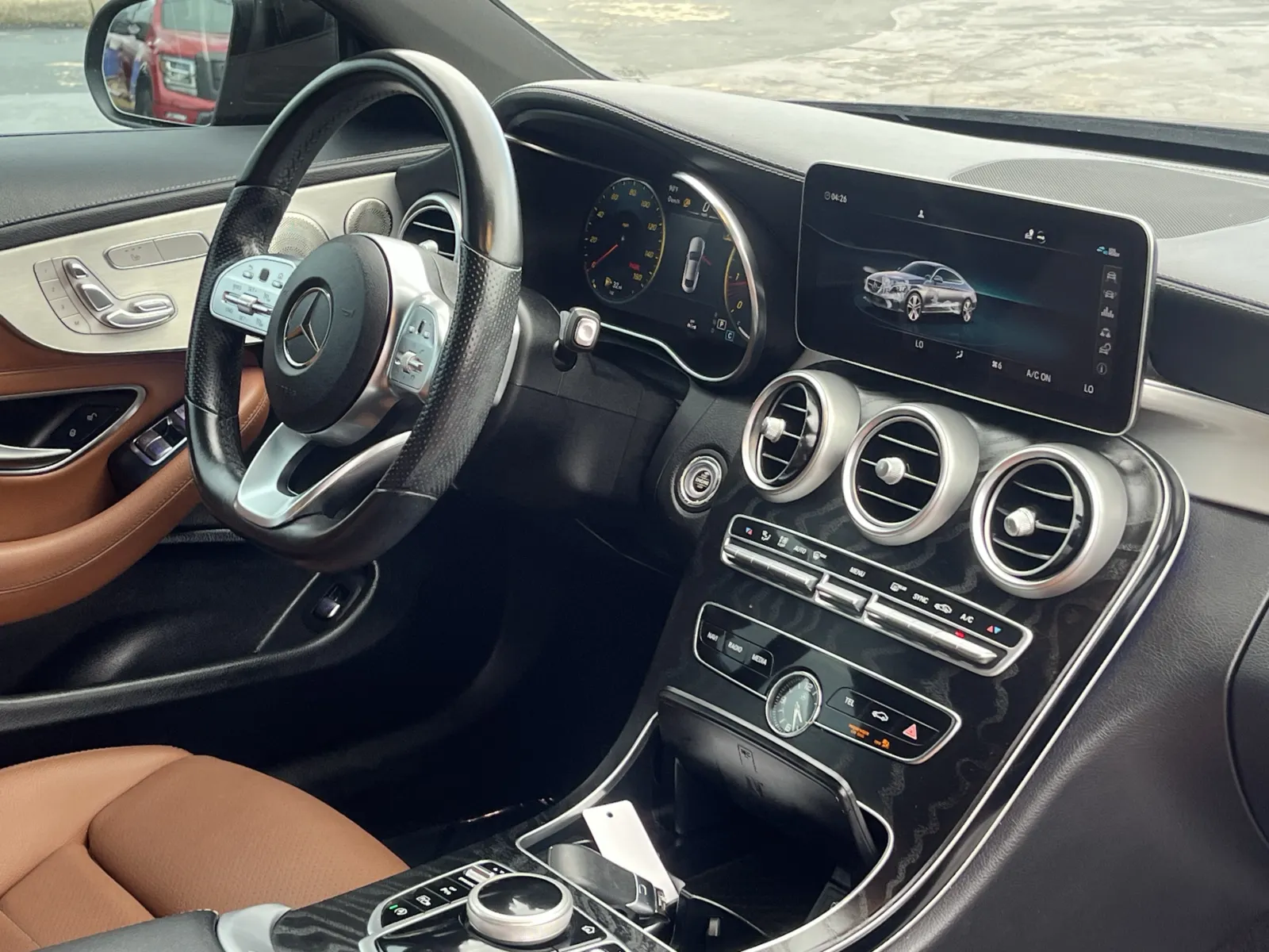 Mercedes-Benz C-Class photo 14
