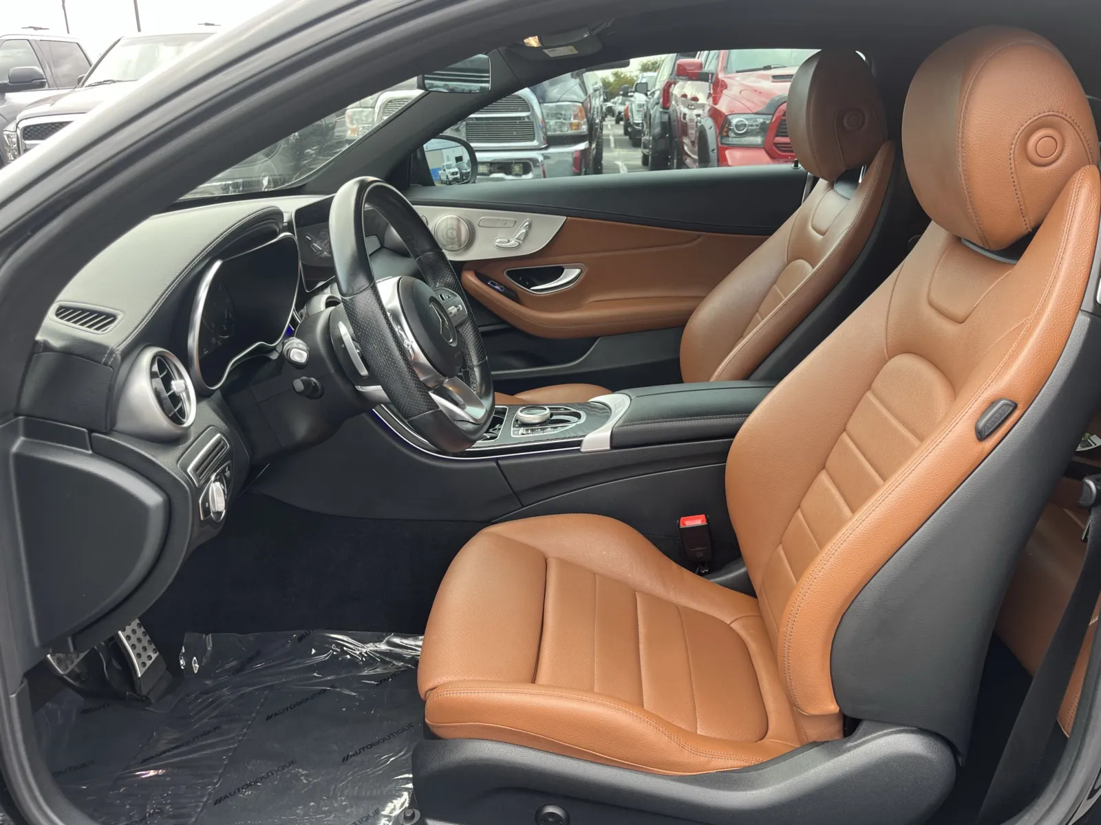 Mercedes-Benz C-Class photo 25
