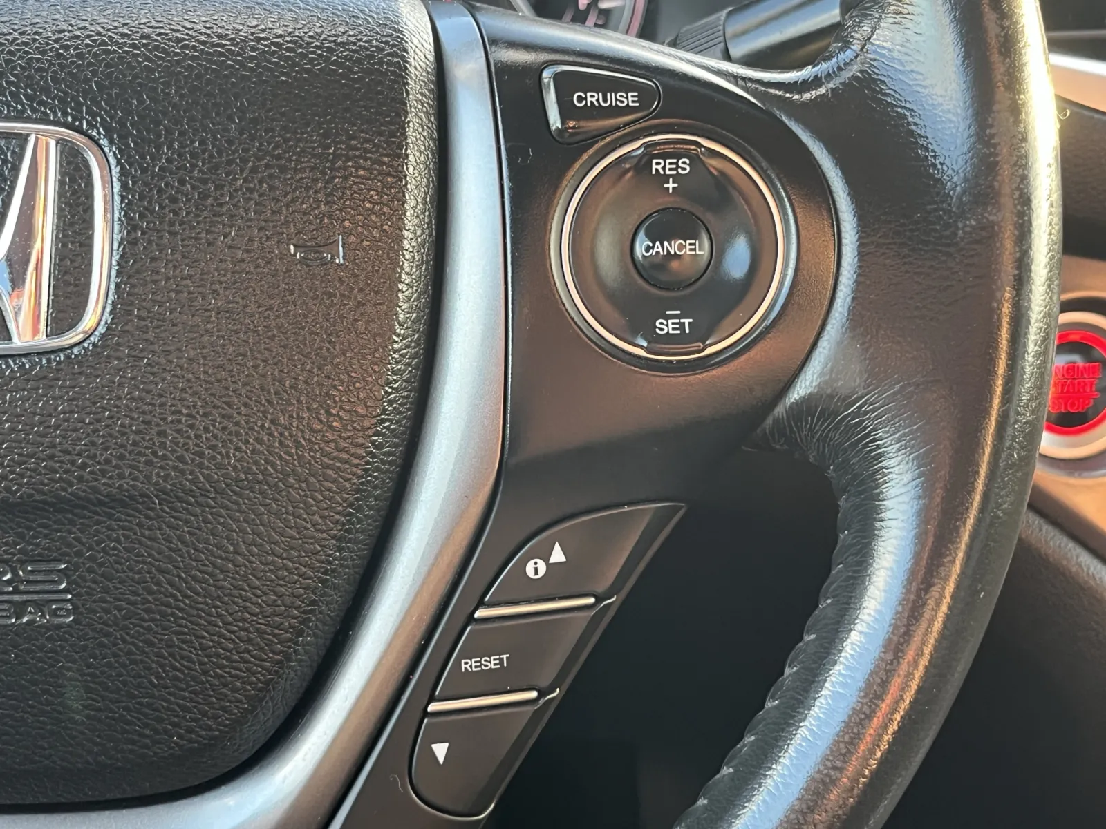 Honda Ridgeline photo 17
