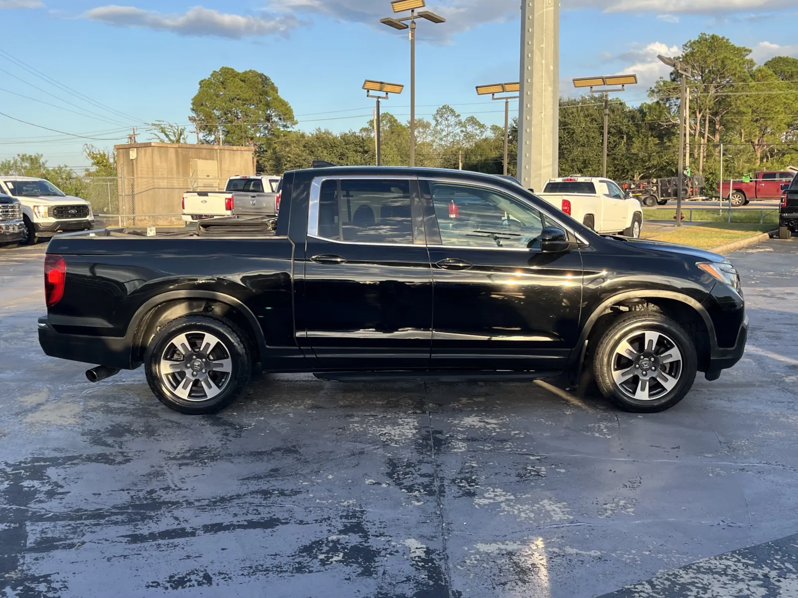 Honda Ridgeline photo 11