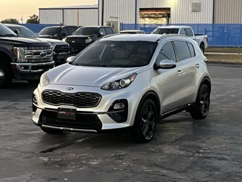 Photos of 2020 Kia Sportage S for sale in Alvin, TX at Auto Boutique Texas