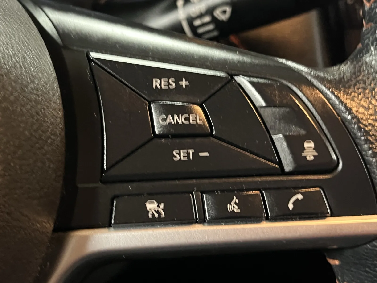 Nissan Kicks photo 17