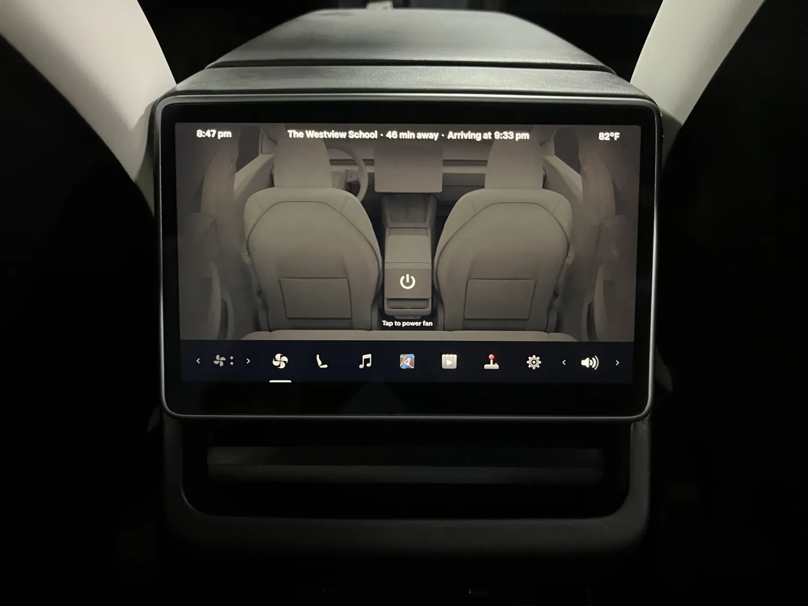 Tesla Model 3 photo 24