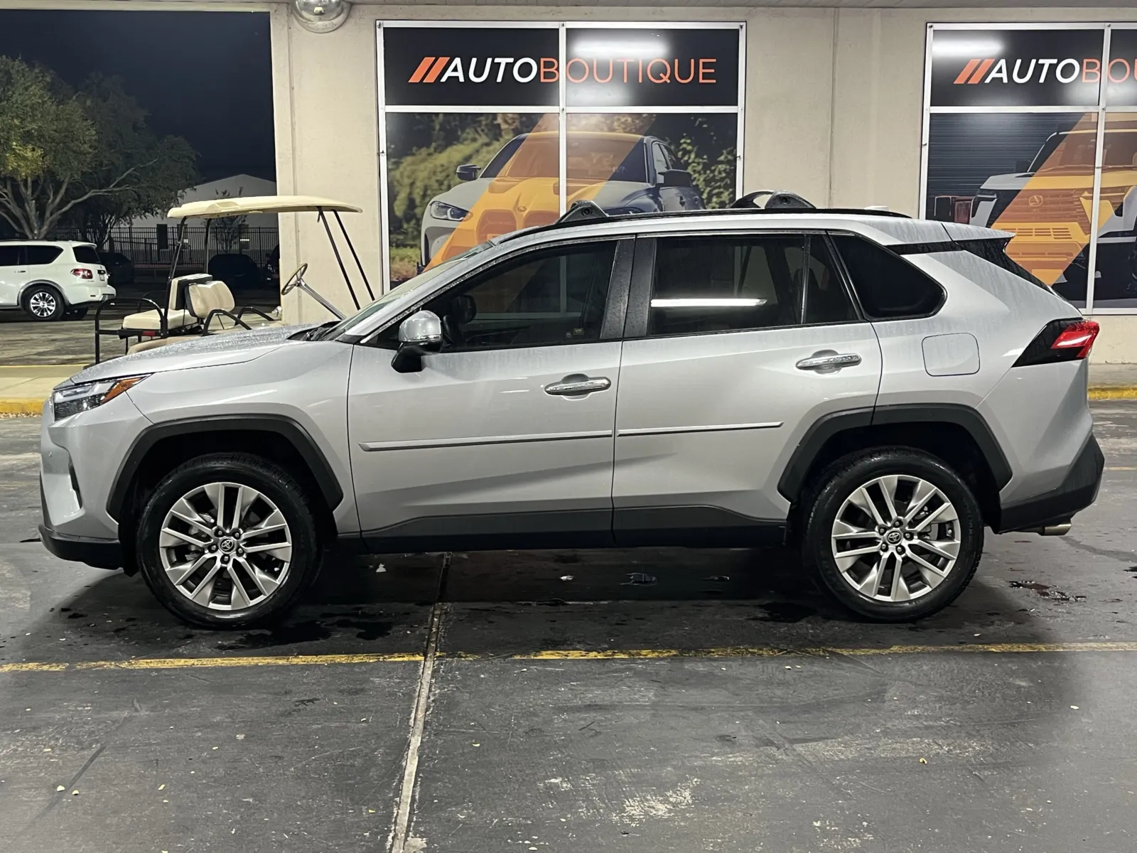 Toyota RAV4 photo 12
