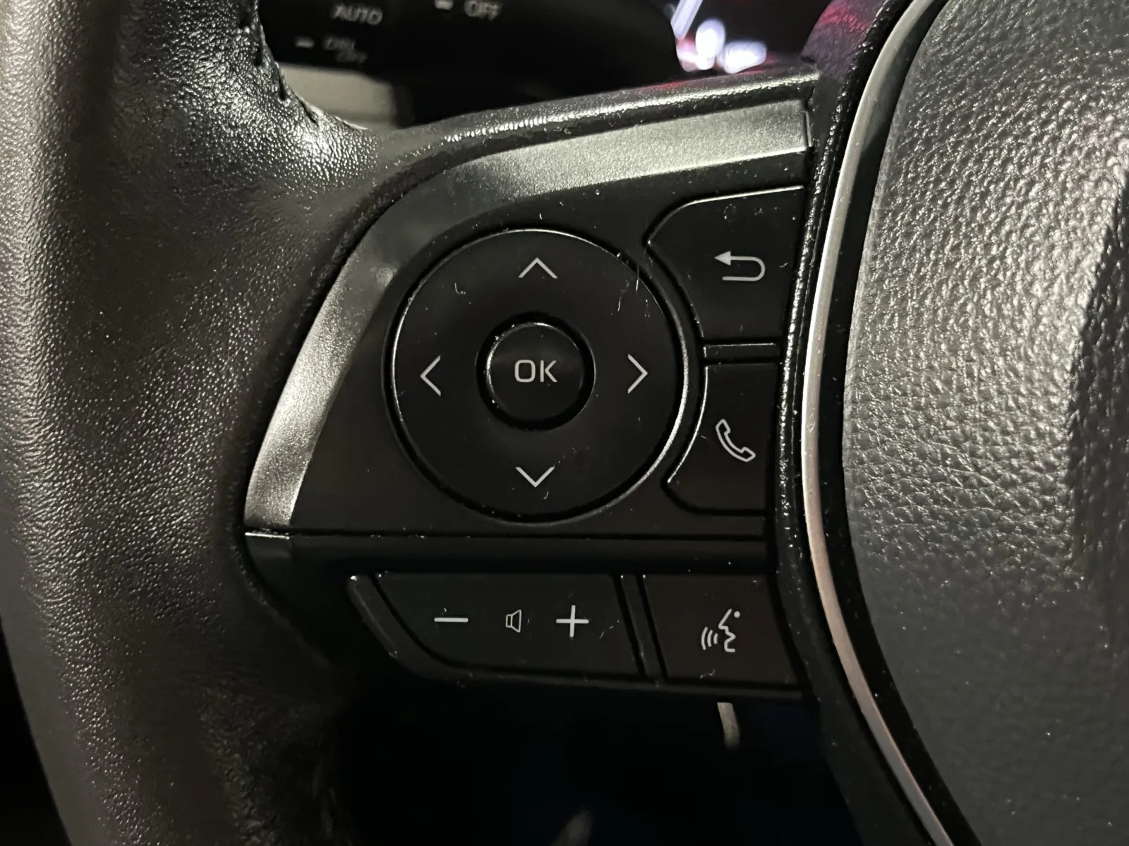 Toyota RAV4 photo 17