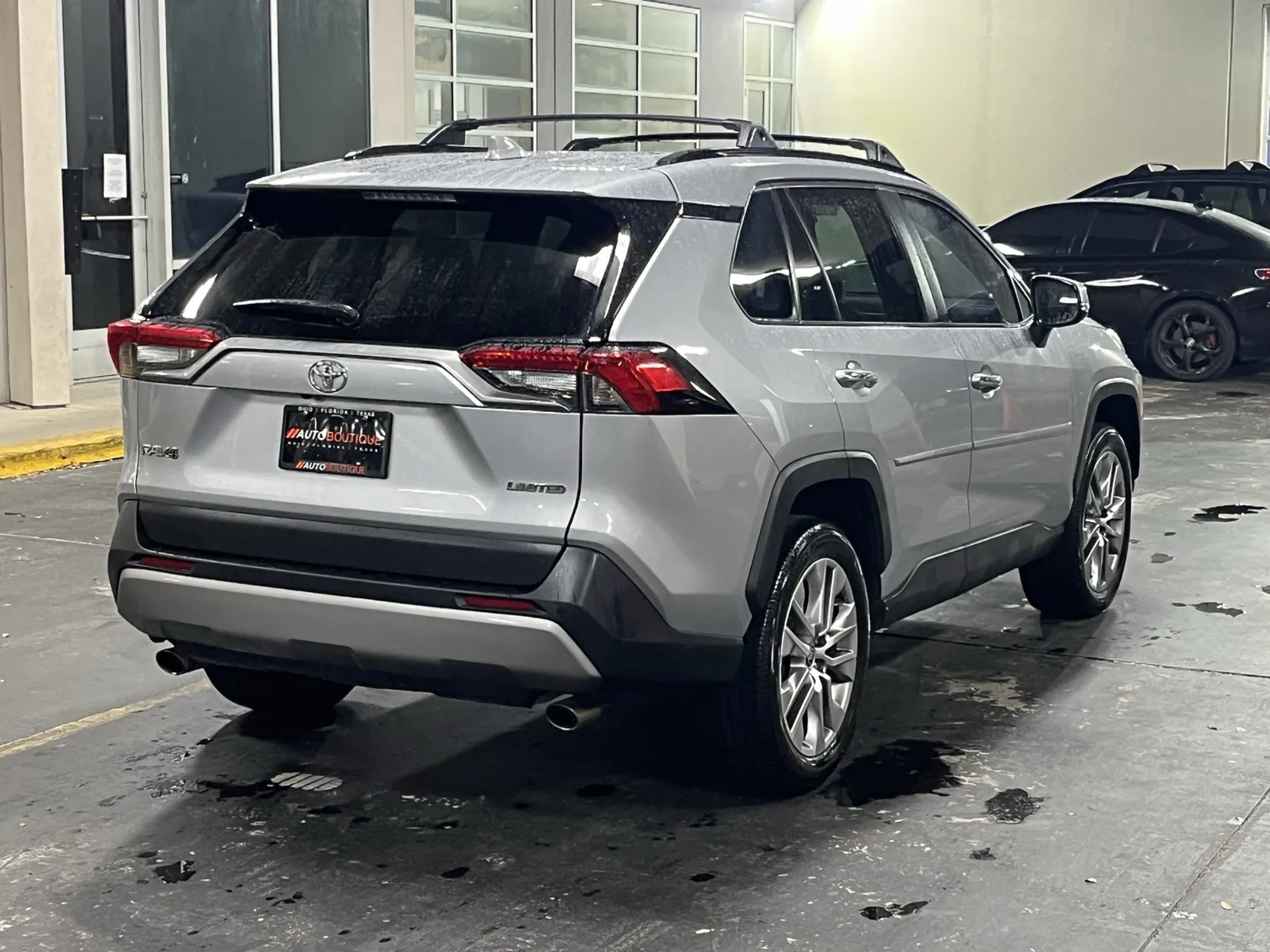Toyota RAV4 photo 11