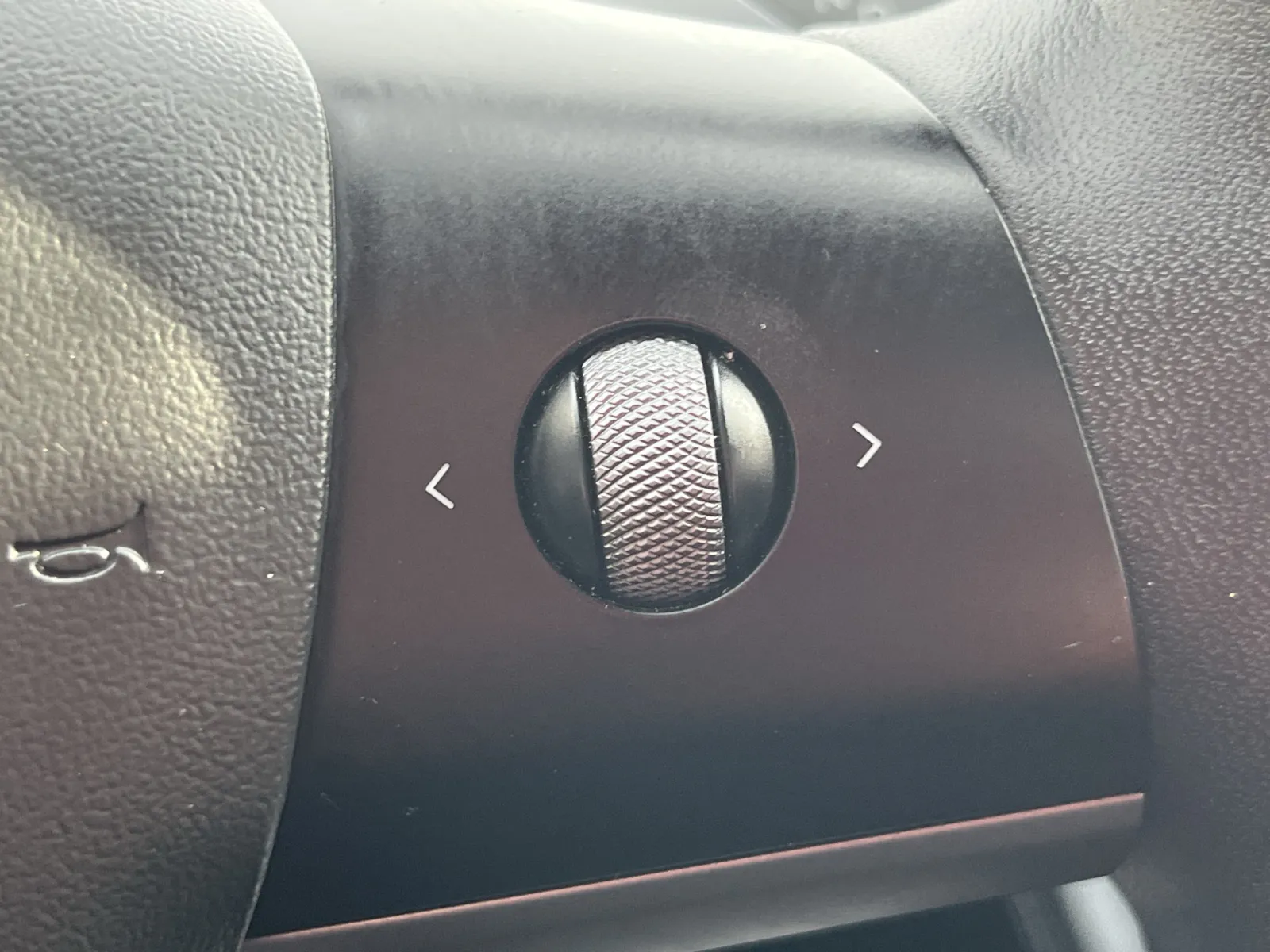 Tesla Model 3 photo 21
