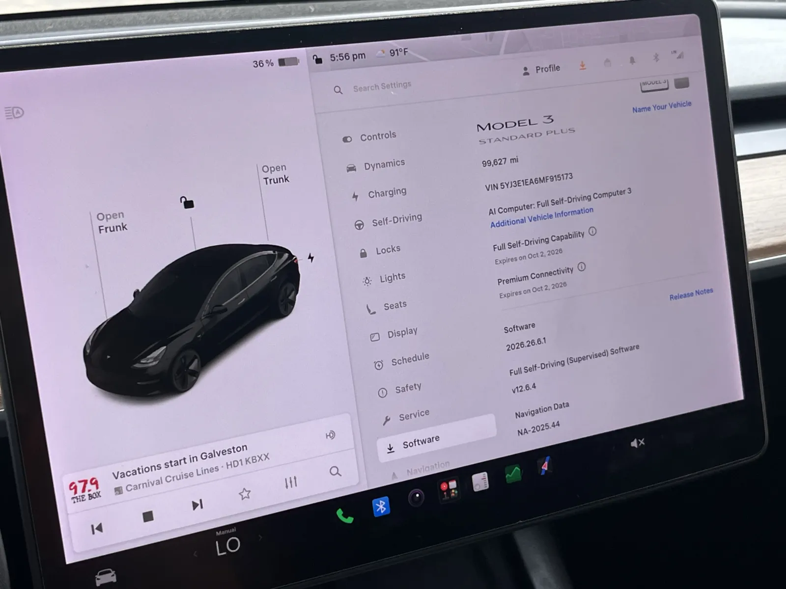 Tesla Model 3 photo 22