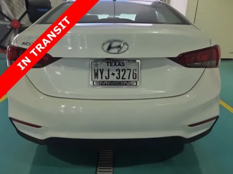 More photos of 2022 Hyundai Accent SE at Auto Boutique Texas, TX