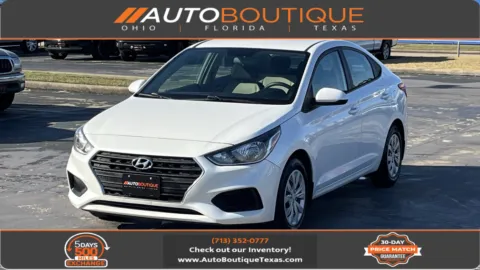 White 2022 Hyundai Accent SE for sale in Alvin, TX