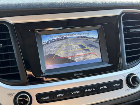 More photos of 2022 Hyundai Accent SE at Auto Boutique Texas, TX