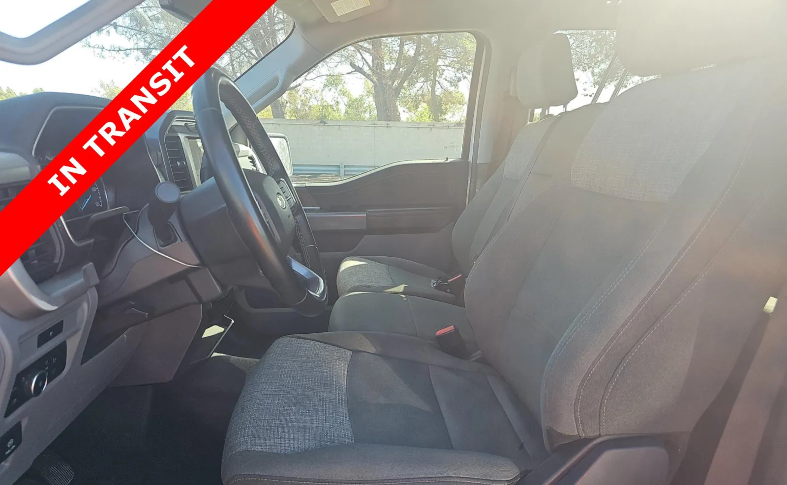Ford F-150 photo 6