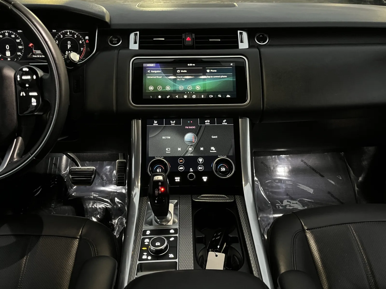Land Rover Range Rover Sport photo 25