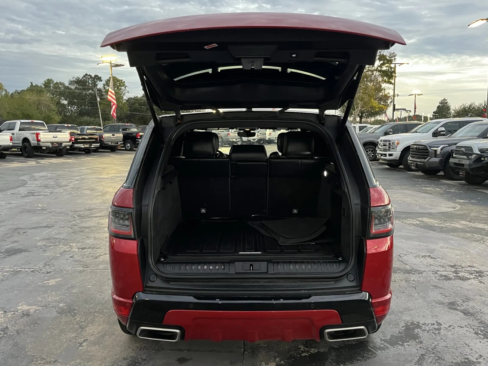 Land Rover Range Rover Sport photo 13