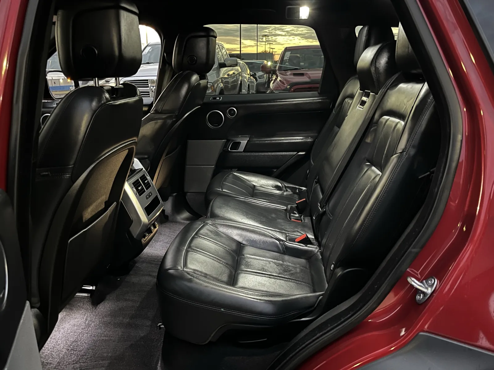 Land Rover Range Rover Sport photo 30