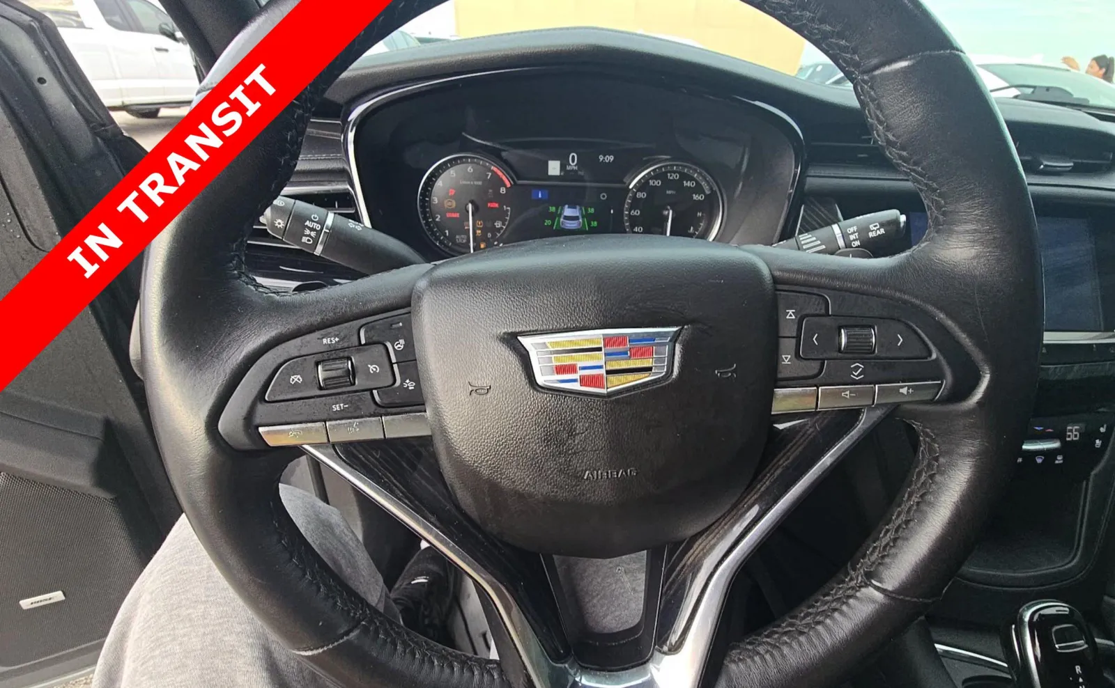 Cadillac XT6 photo 6
