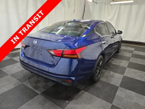 Another view of 2020 Nissan Altima 2.5 S for sale in Alvin, TX at Auto Boutique Texas