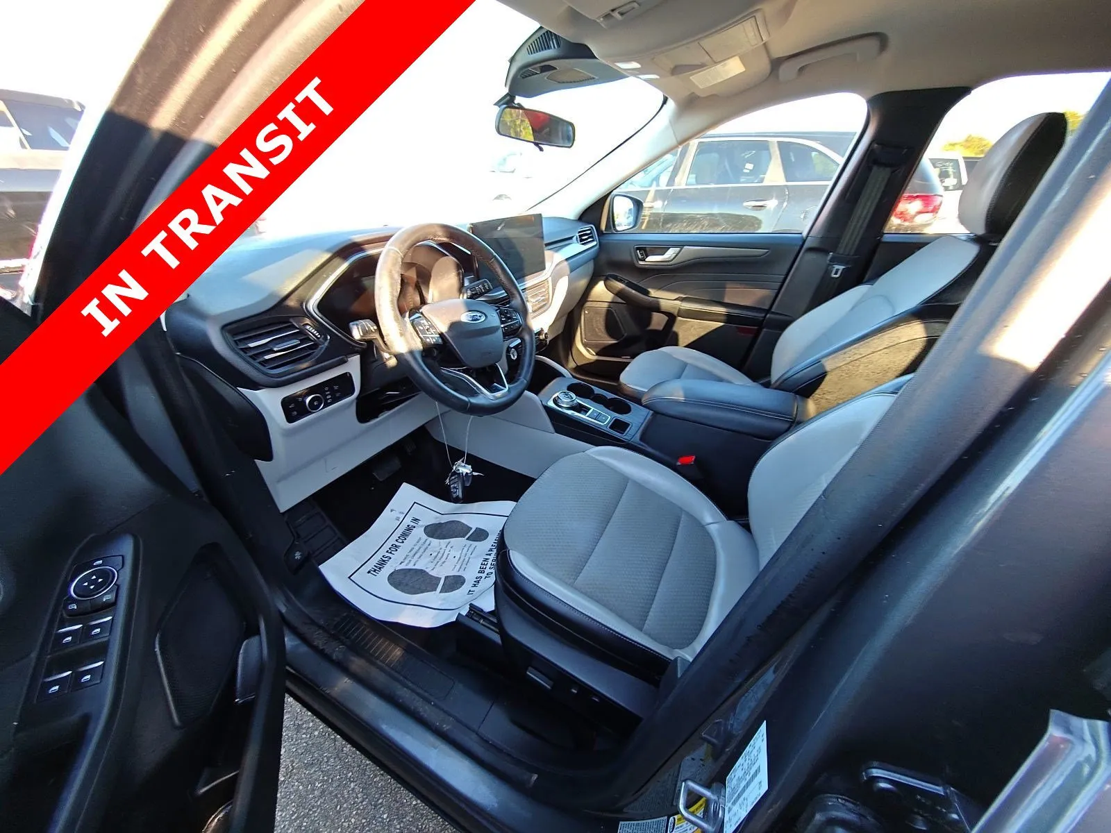 Ford Escape photo 6