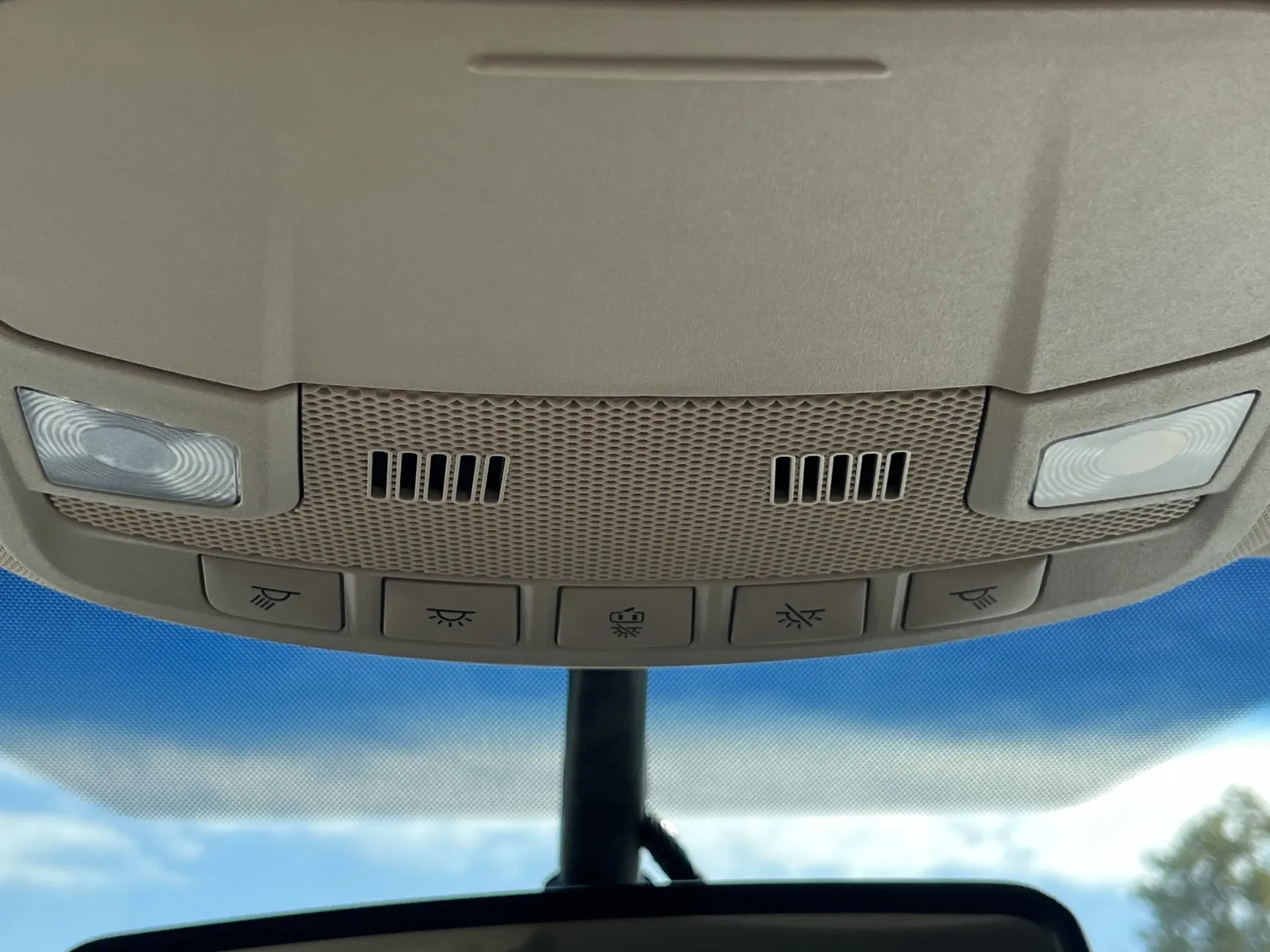 Lincoln MKX photo 23