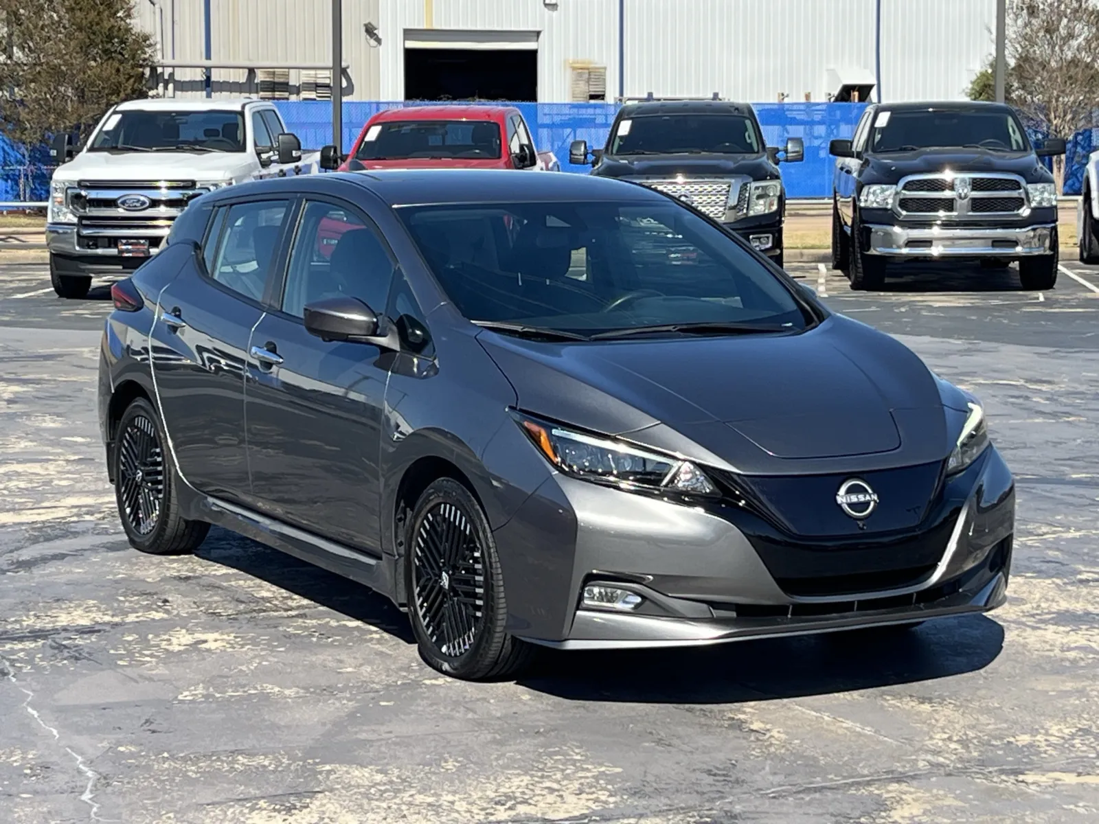 Nissan Leaf photo 3