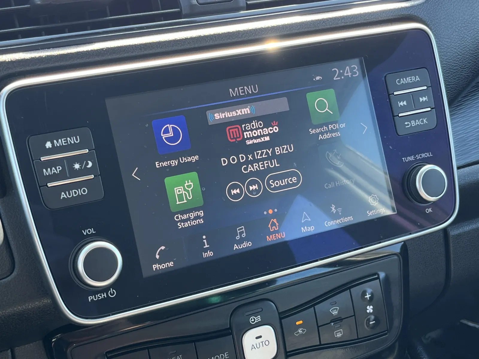 Nissan Leaf photo 6