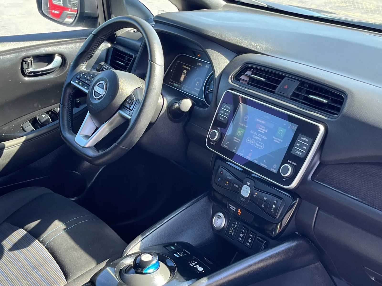 Nissan Leaf photo 13
