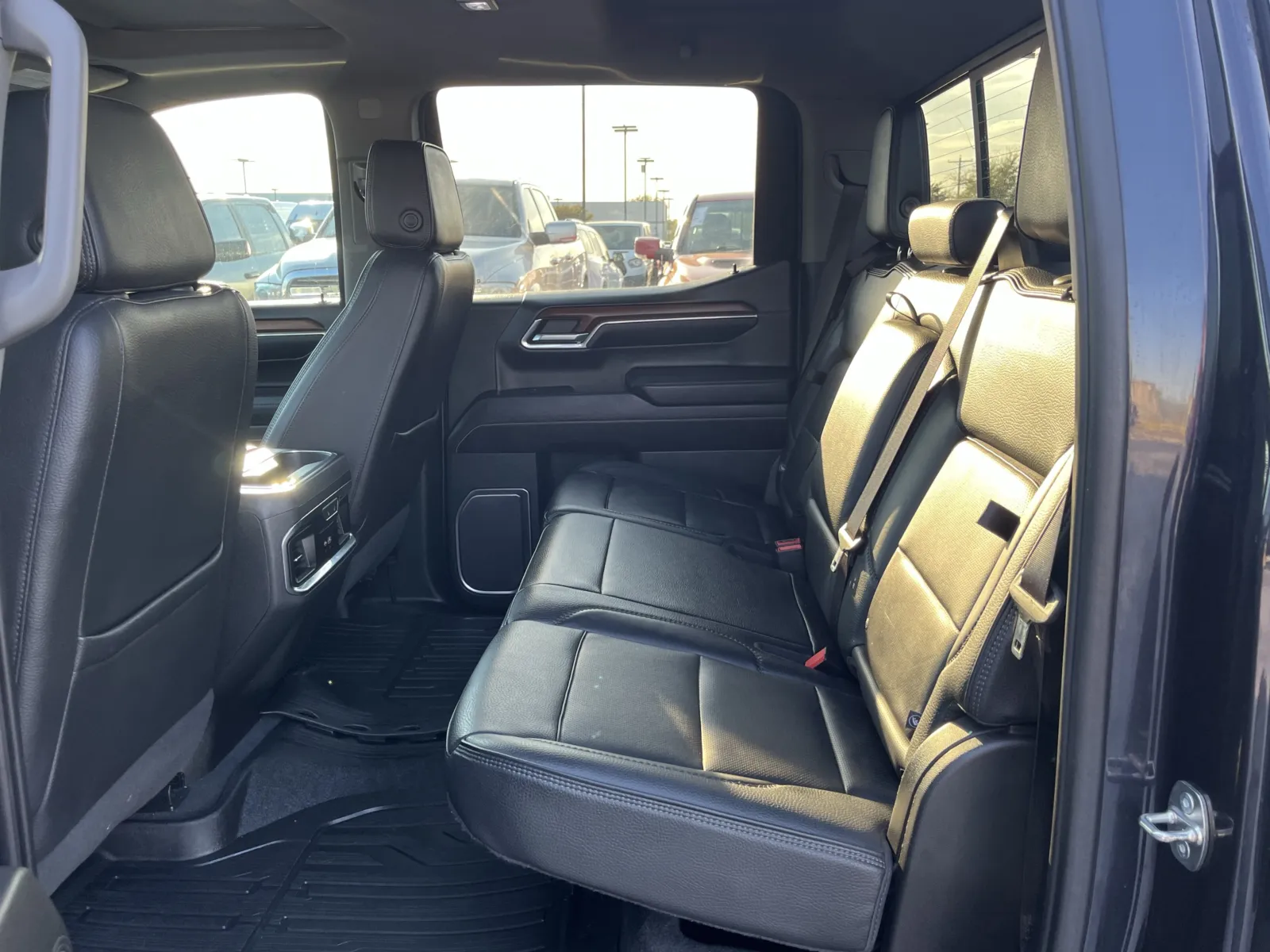 GMC Sierra photo 27