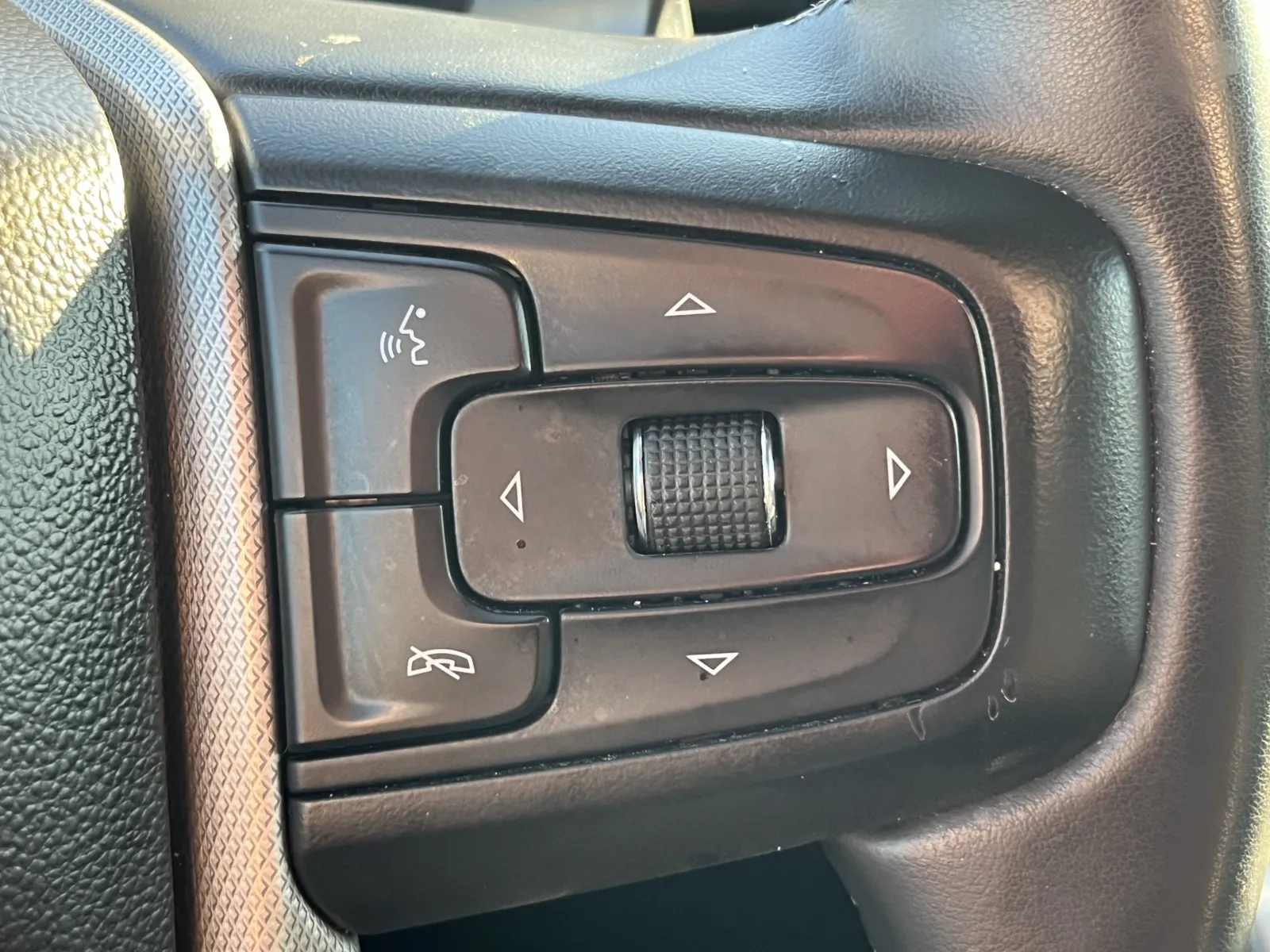 GMC Sierra photo 18