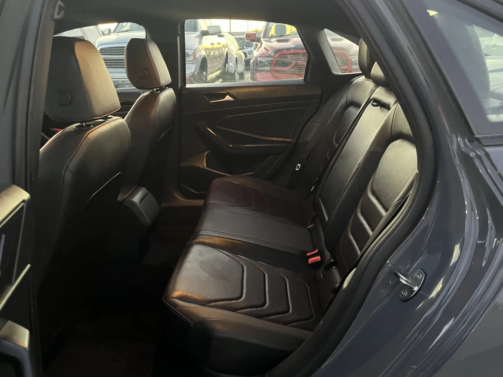 Volkswagen Jetta GLI photo 29