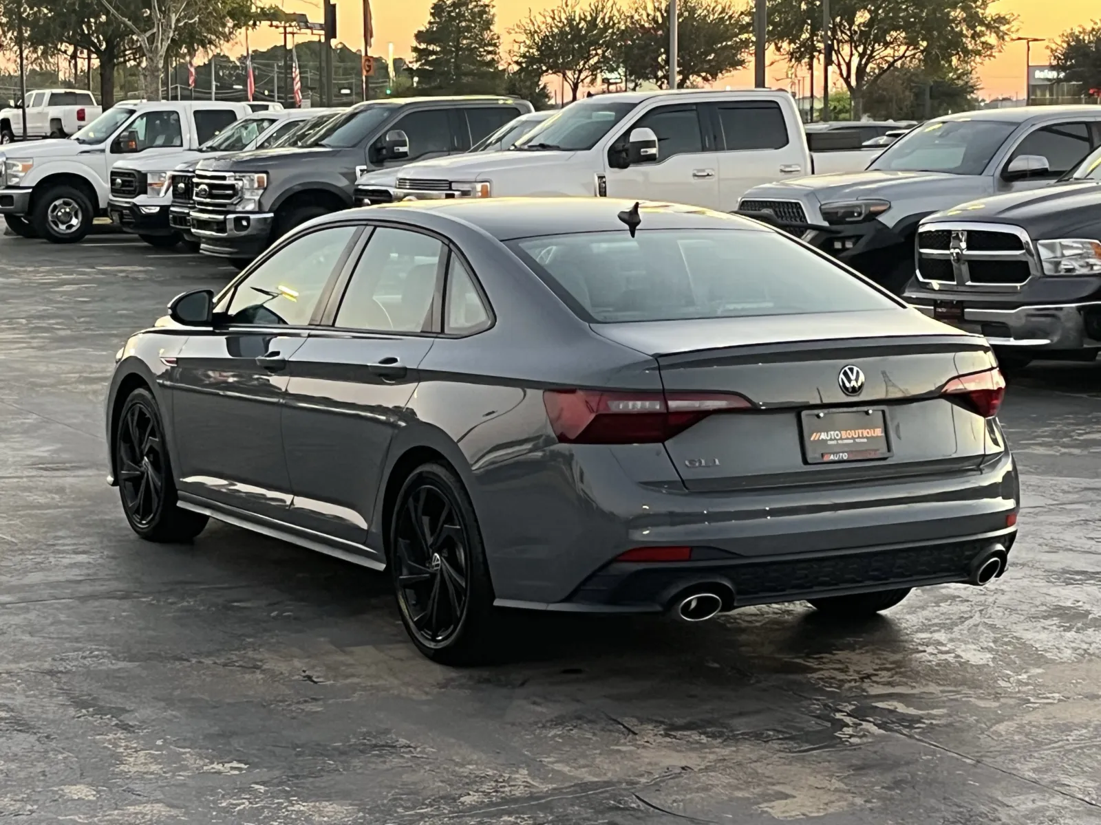 Volkswagen Jetta GLI photo 10