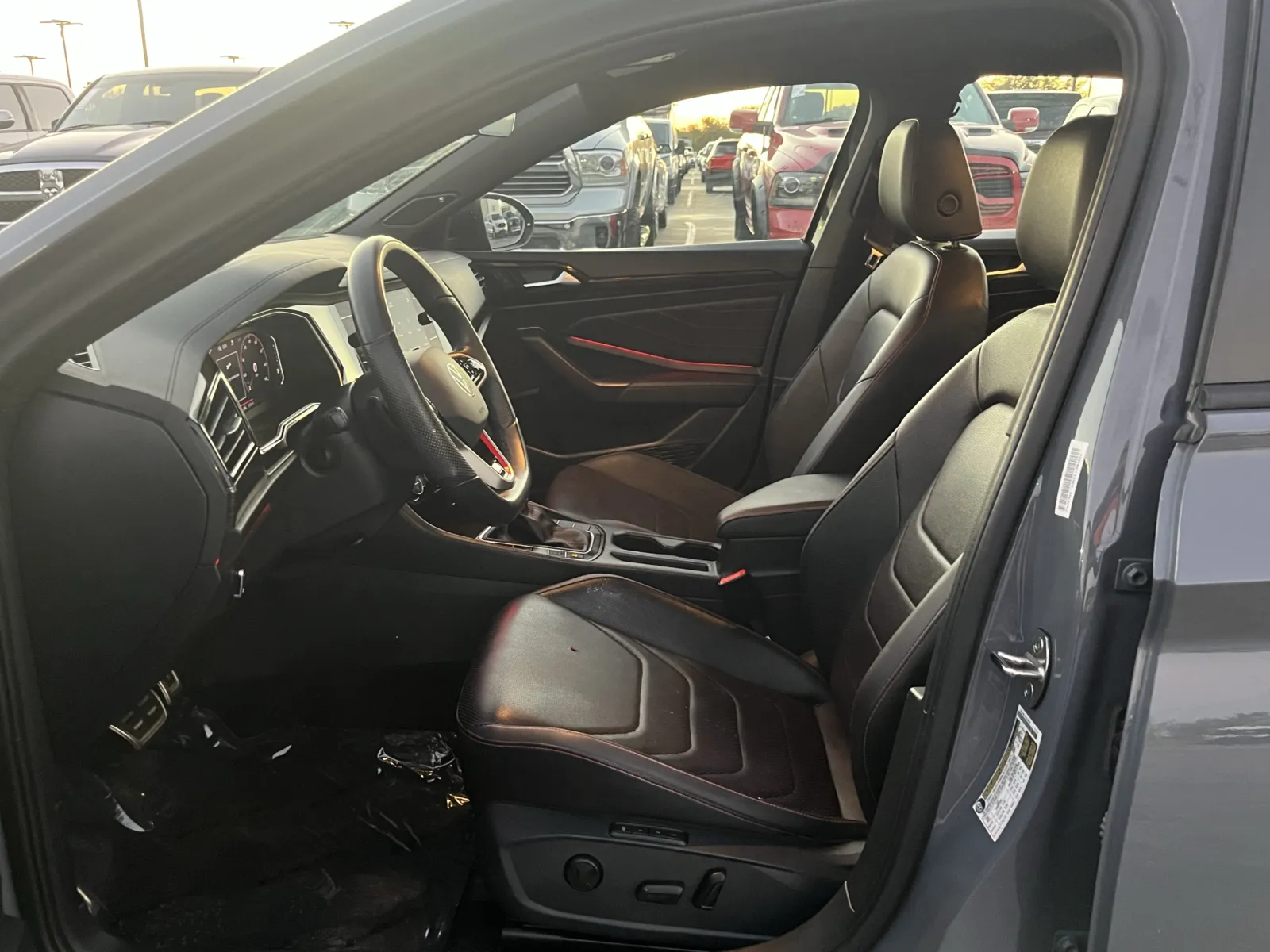 Volkswagen Jetta GLI photo 27