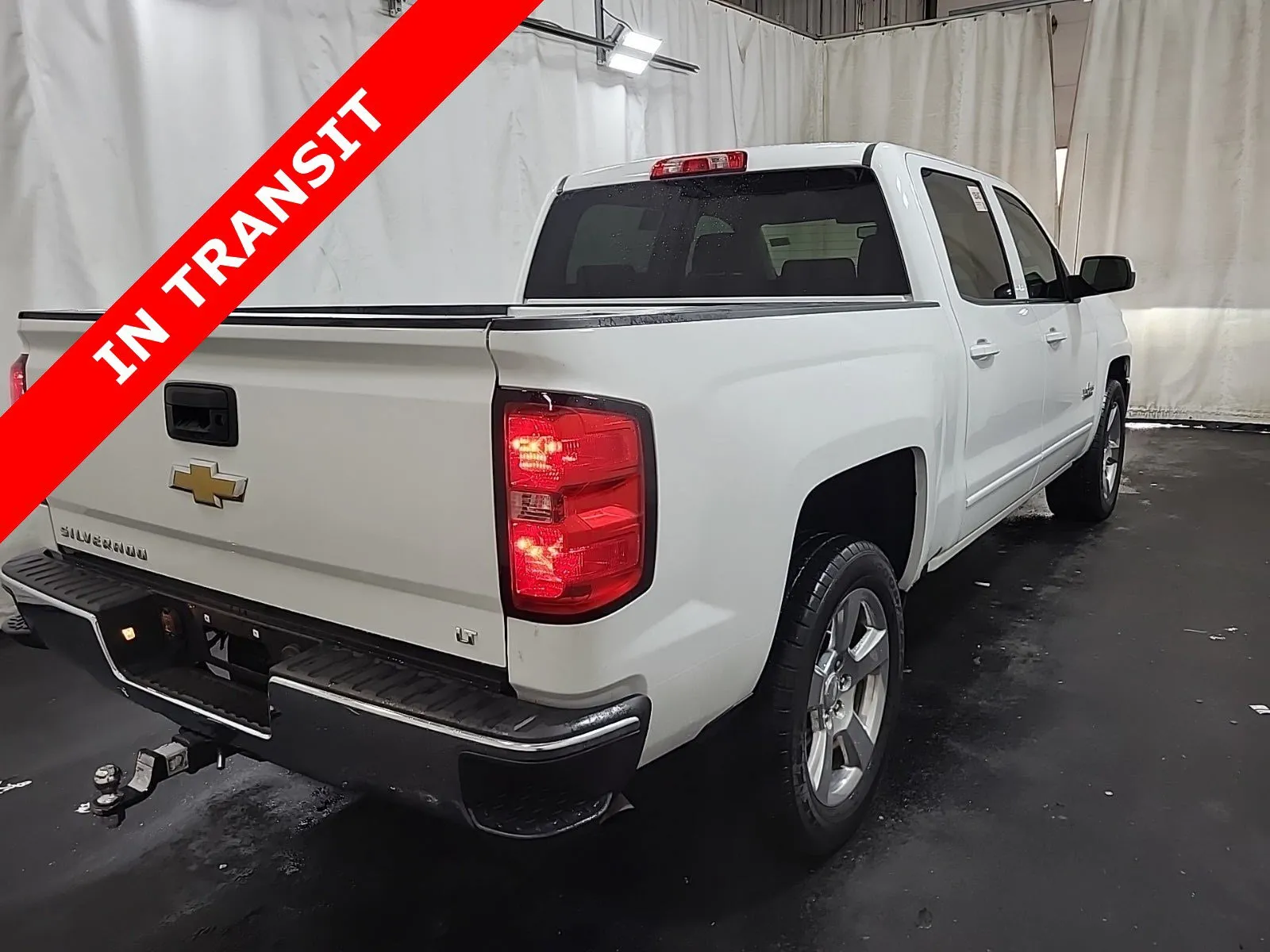 Chevrolet Silverado photo 5